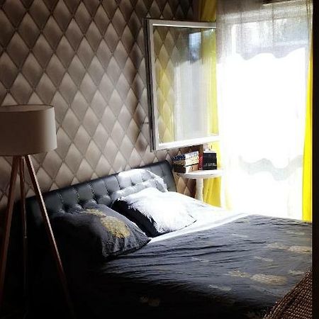 Chambre Avec Salle De Bain Privee Valenton エクステリア 写真