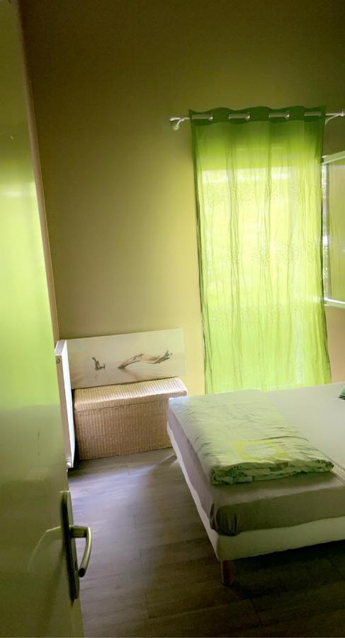 Chambre Avec Salle De Bain Privee Valenton エクステリア 写真